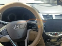 Hyundai Accent <span></span>