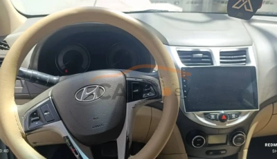 Hyundai Accent 