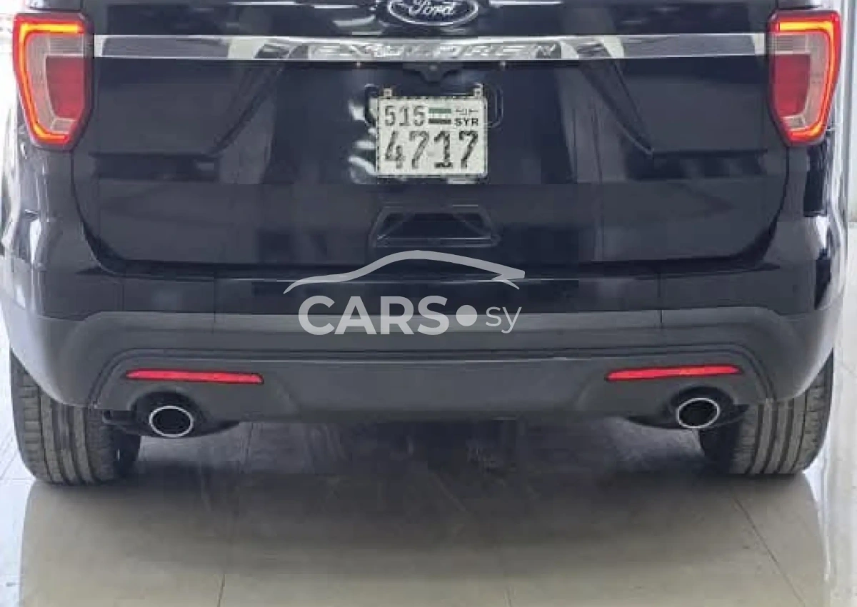 Ford Explorer <span></span>