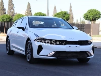 Kia K5 <span></span>