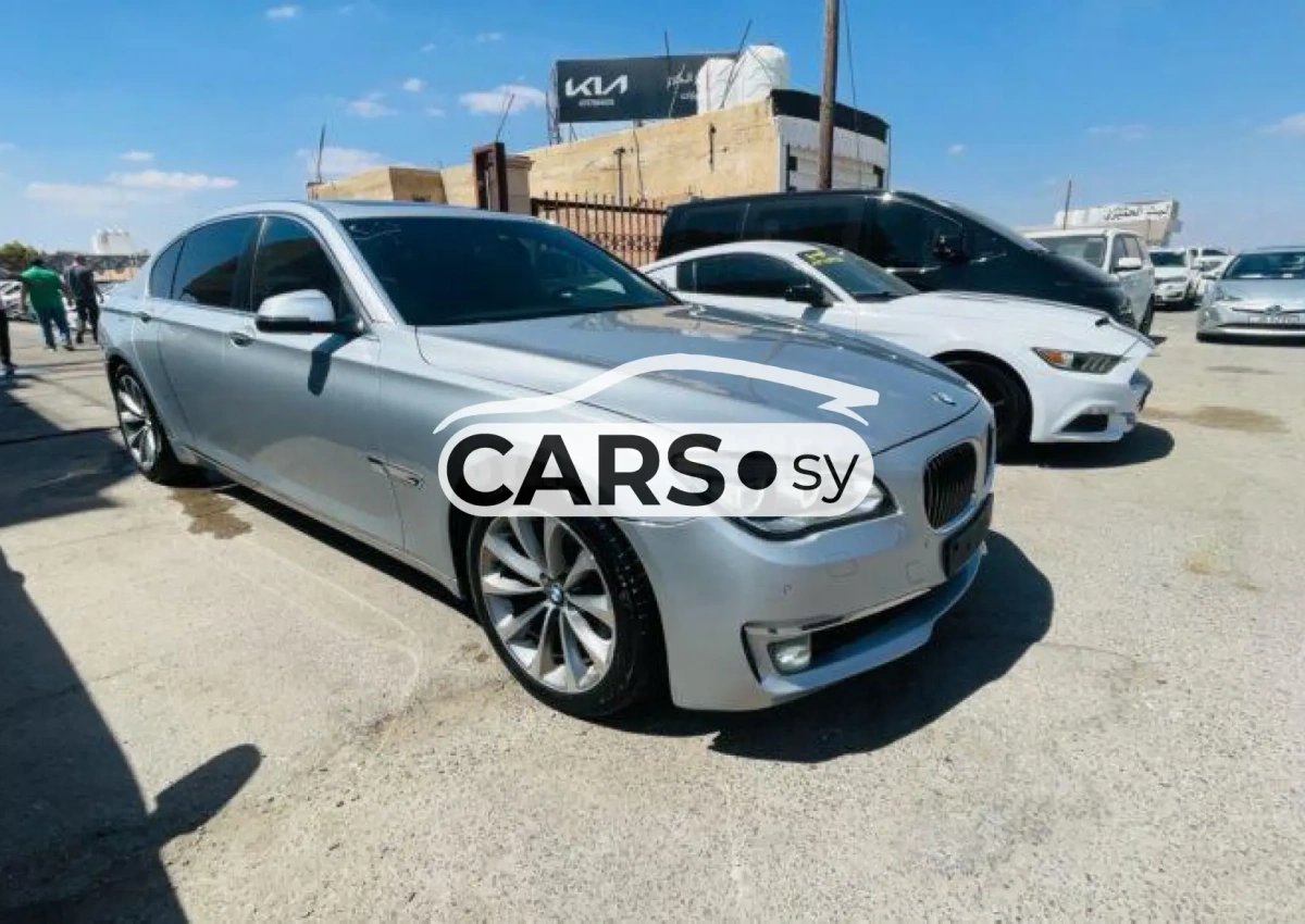 BMW 730