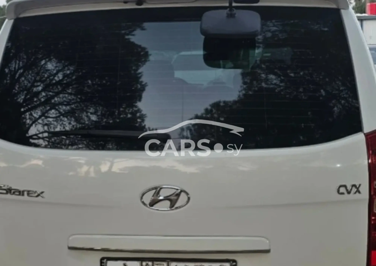 Hyundai Starex <span></span>
