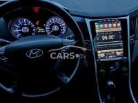 Hyundai Sonata <span></span>
