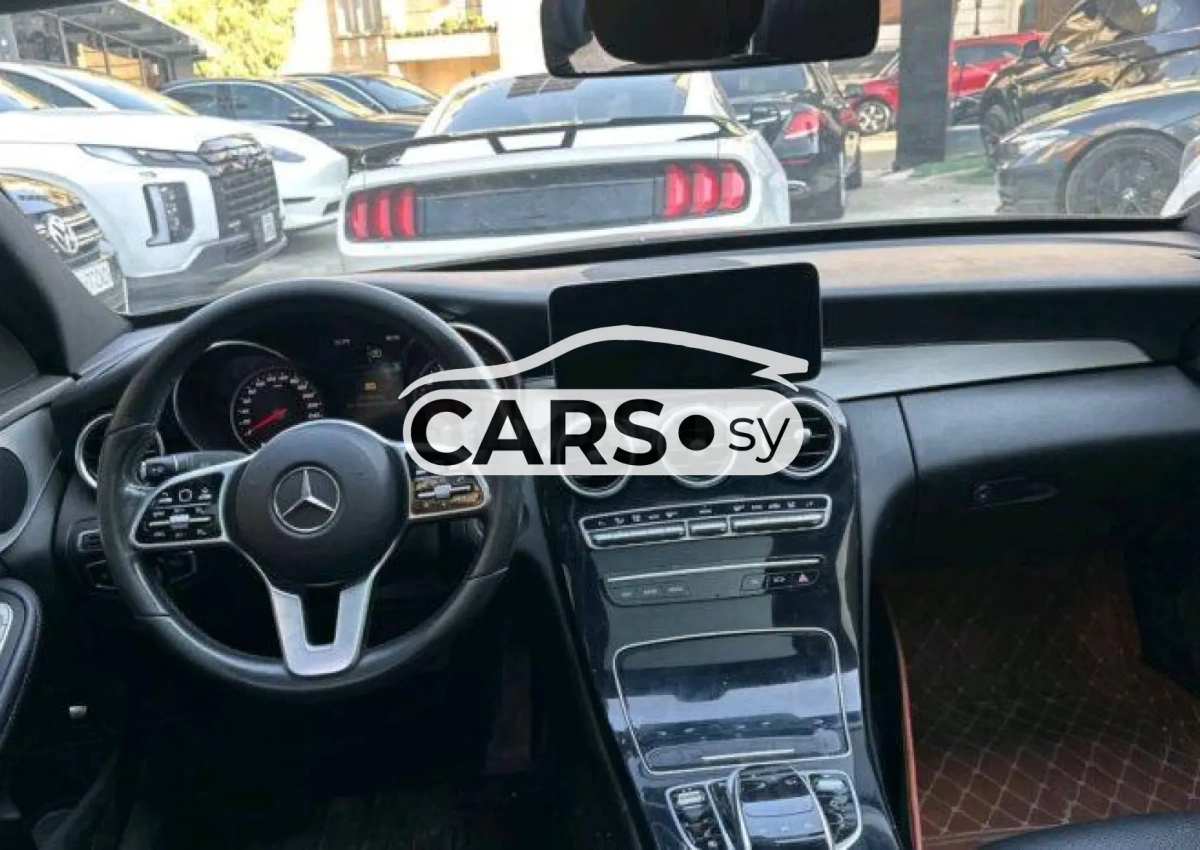 Mercedes-Benz C 300