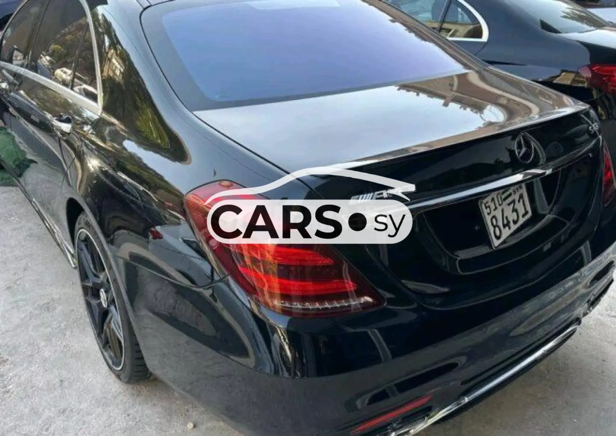 Mercedes-Benz S 500
