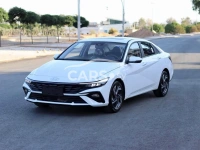Hyundai Elantra <span></span>