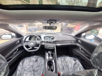 Hyundai Elantra <span></span>