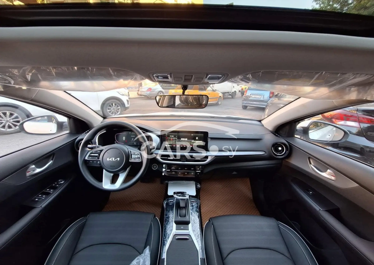 Kia K3 <span></span>