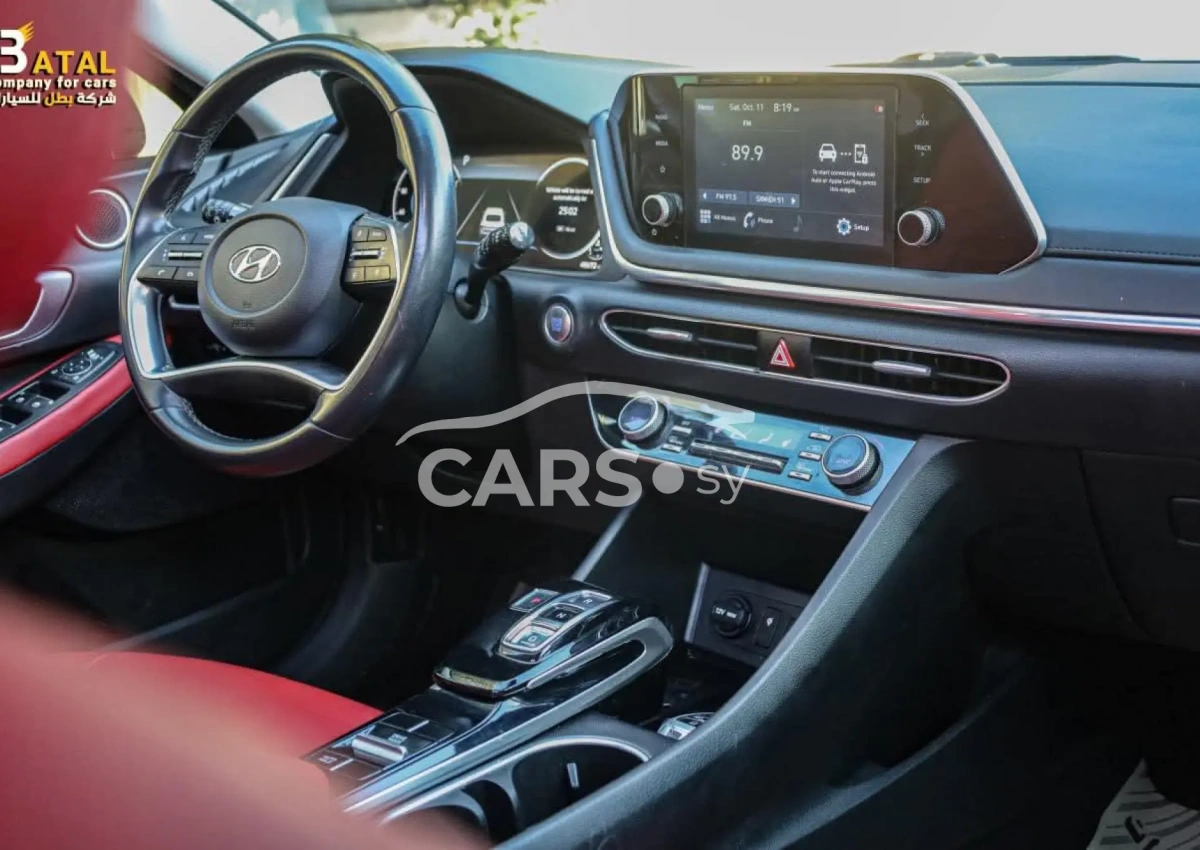 Hyundai Sonata <span></span>