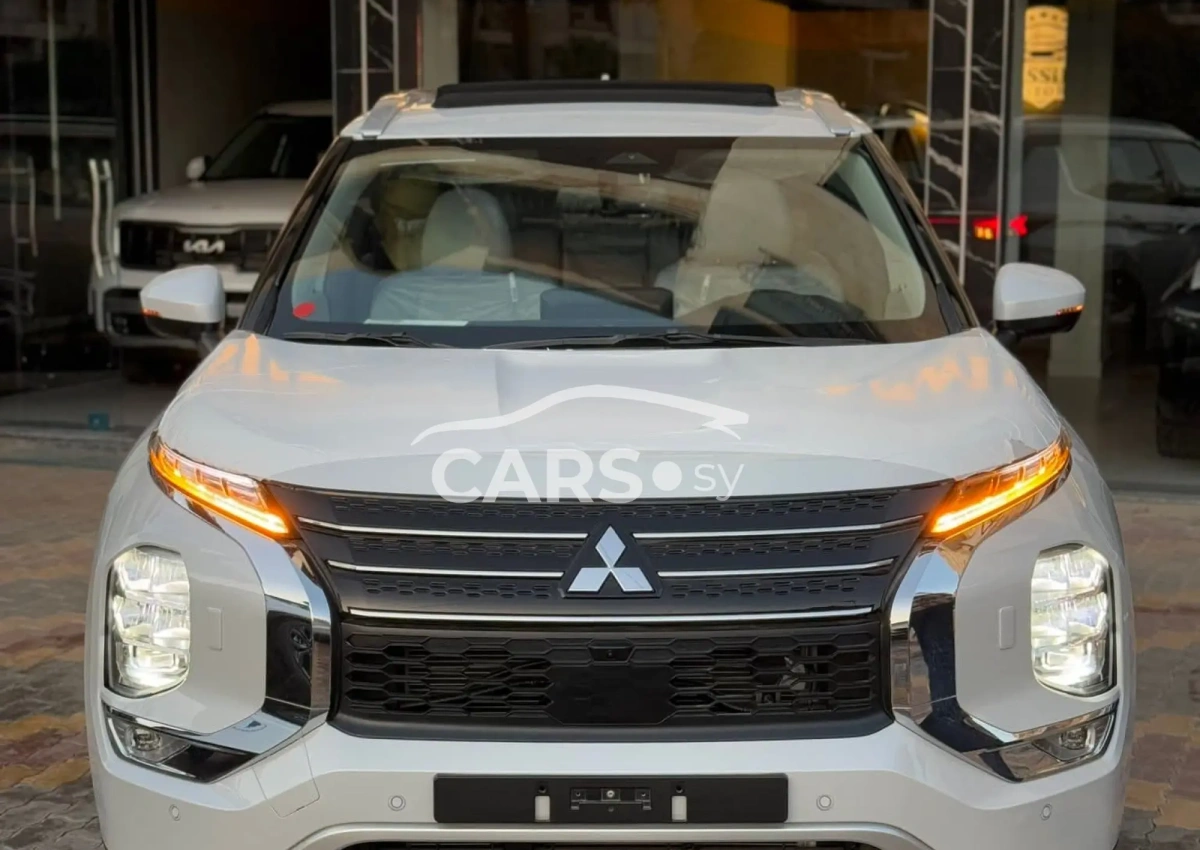 Mitsubishi Outlander <span></span>