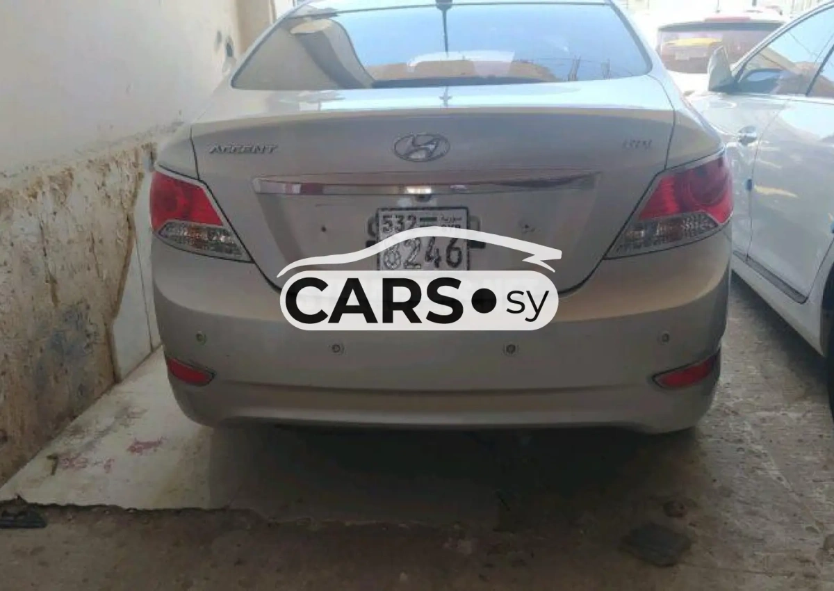 Hyundai accent