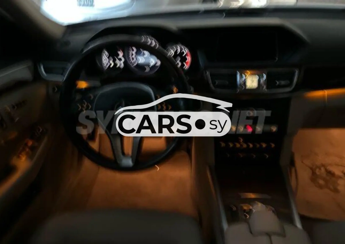 Mercedes-Benz E 350