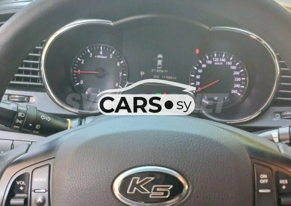 Kia K5