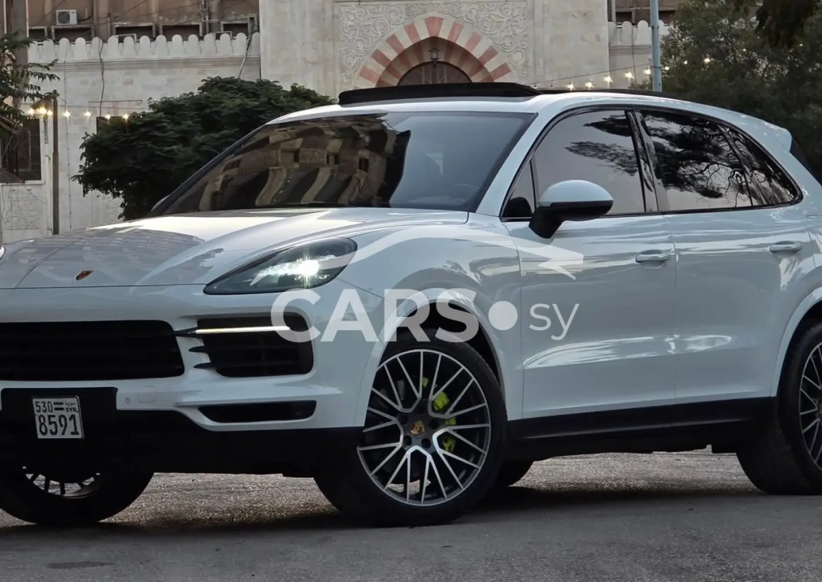 Porsche Cayenne <span></span>