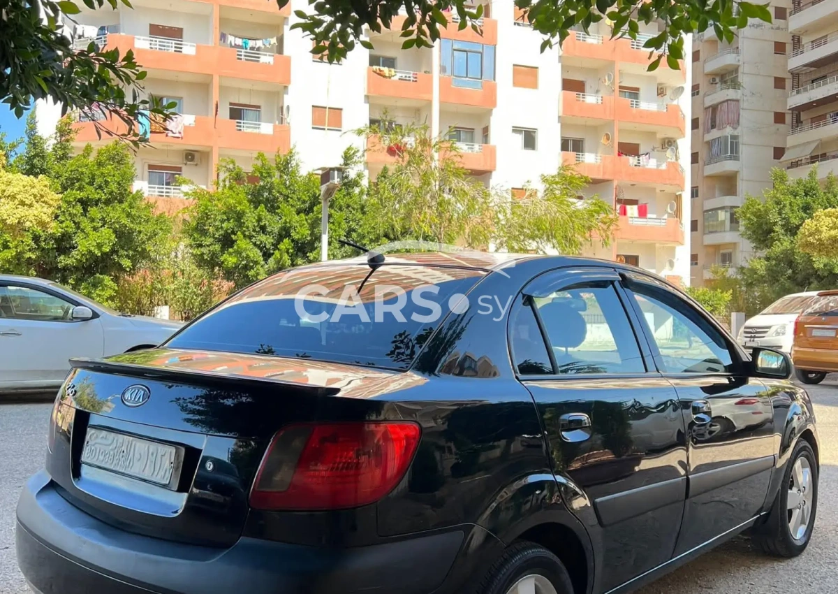 Kia Rio <span></span>