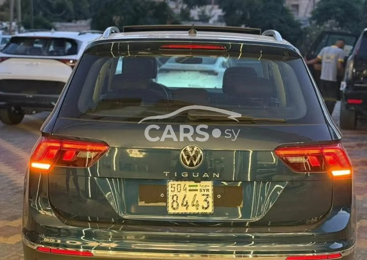 VW Tiguan <span></span>