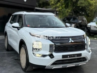 Mitsubishi Outlander <span></span>