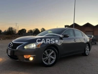 Nissan Altima <span></span>