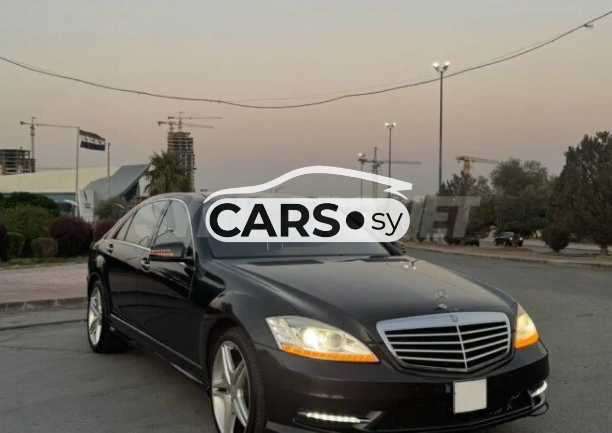 Mercedes-Benz S 550