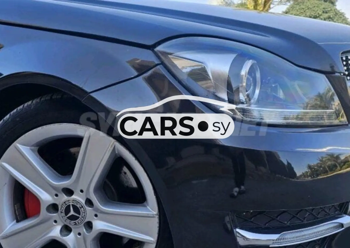 Mercedes-Benz C 300