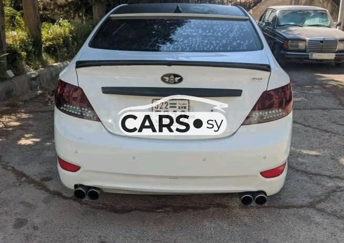Hyundai accent
