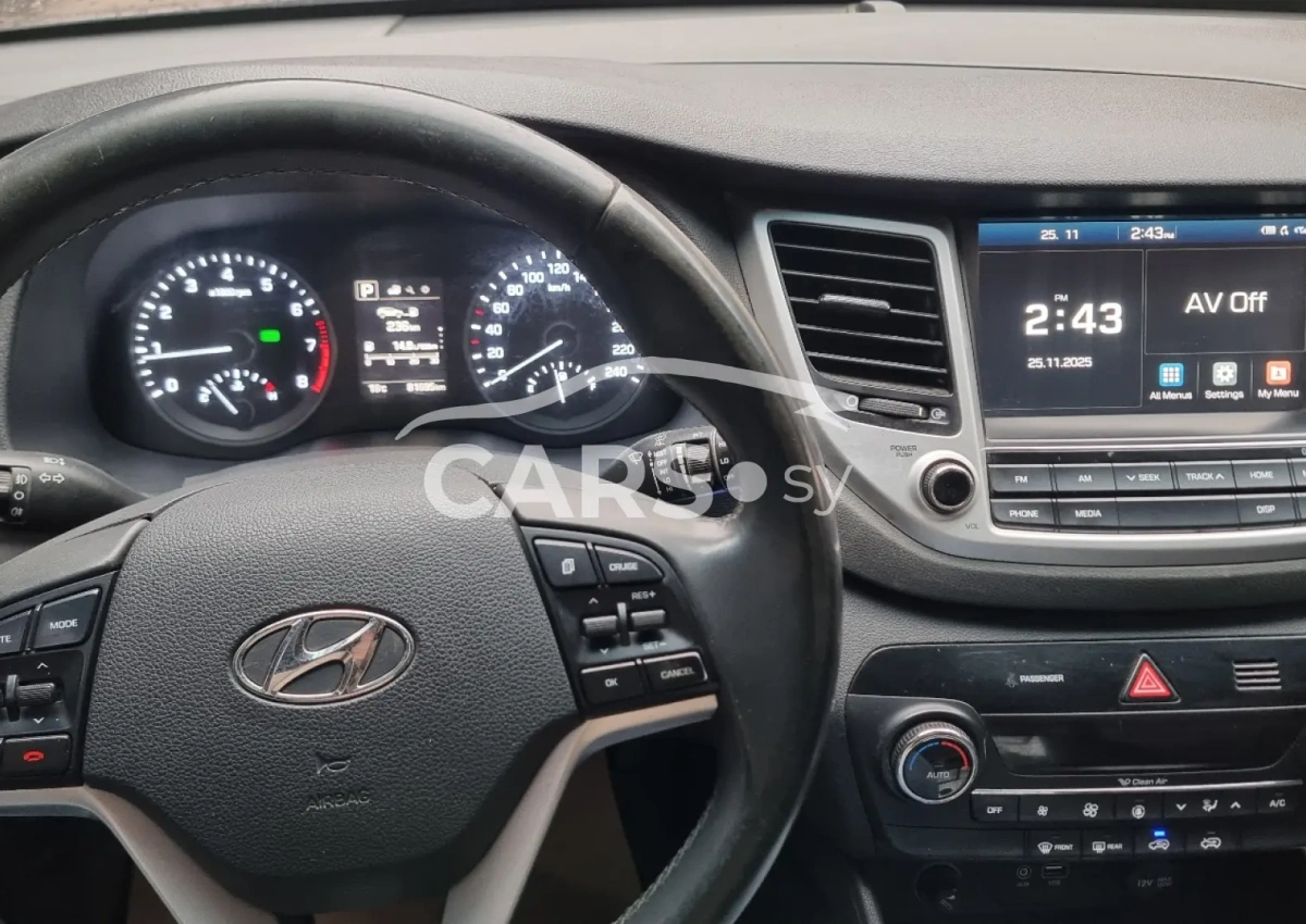 Hyundai Tucson <span></span>